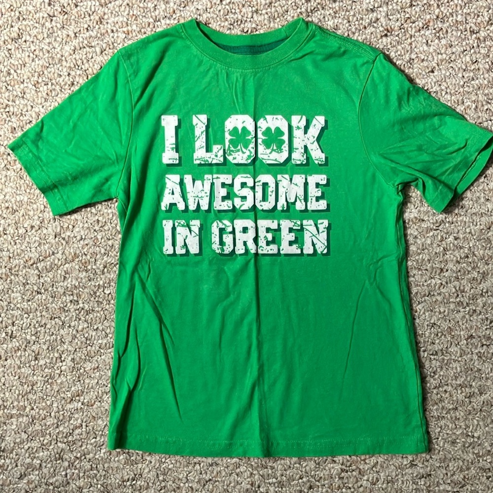 St Patrick’s Day ☘️ t-shirt unisex sz 8